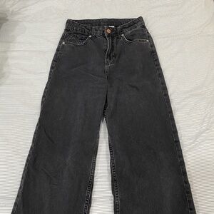 H&M 90s Baggy High Jeans